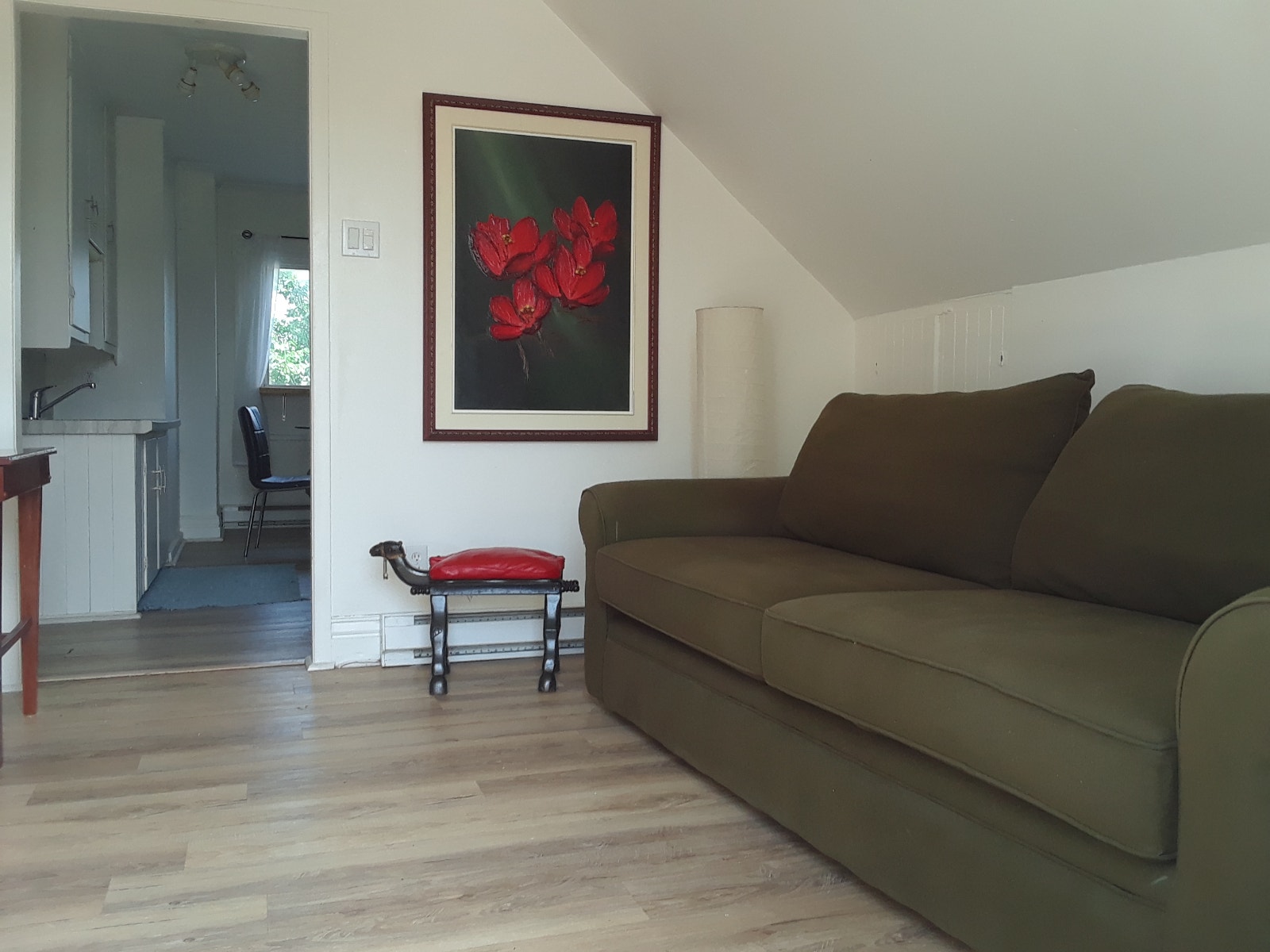 Tout inclus! Charmant 3 1/2 Vieux Beauport — photo 3