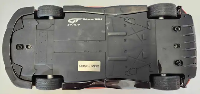 McLaren 765 LT Orange 1:18 Resin GT Spirit GT327 Z Models in Arts & Collectibles in Kawartha Lakes - Image 10