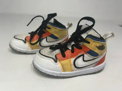 Used and in excellent condition, ready for the next toddler boy or girl (then resell and get your mo...