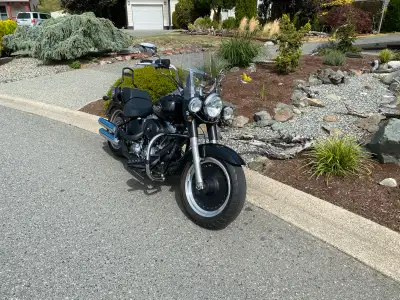Beautiful 96 ci , 6 speed, 45000 km, new tires, windshield, hwy pegs, ready to go