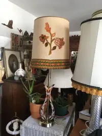 Jolie lampe vintage teck et mosaïque 1960