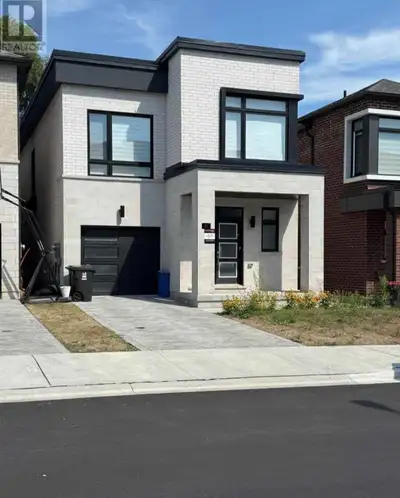ROOM FOR RENT – LAWRENCE & BRIMLEY Private room in a new, spacious house, available starting Novembe...