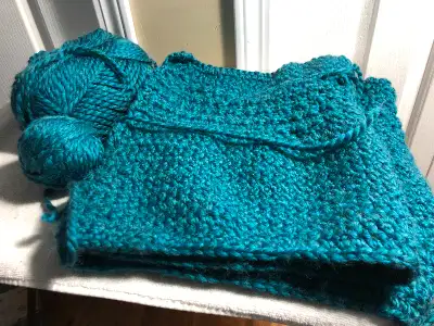 Incomplete Pure Wool Crocheted Shawl