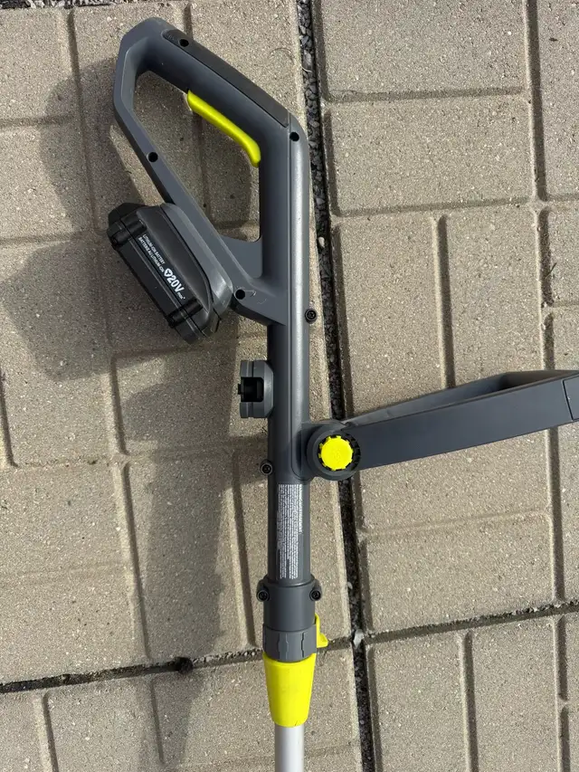Yardworks 20V Cordless String Grass Trimmer in Lawnmowers & Leaf Blowers in City of Toronto - Image 3