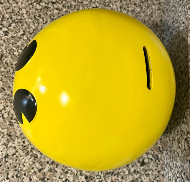 PAC MAN Money Bank in Arts & Collectibles in St. Catharines - Image 2