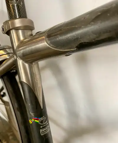 Seven Road Bike Custom Titanium/Carbon Fibre, View more