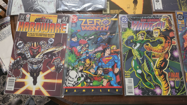 20 DC Comics all for $10 in Comics & Graphic Novels in Cape Breton - Image 3