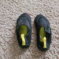 Free Toddlers Water Shoes