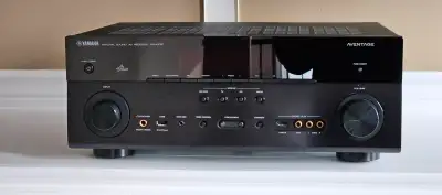 A Yamaha Aventage RX-A710 receiver in flawless condition from the Yamaha premier AV line. Includes t...