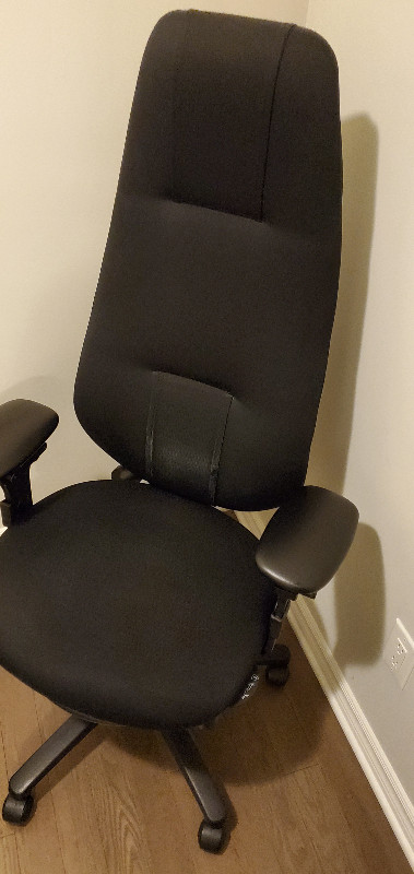 ErgoCentric Desk / Office chair with high back in Chairs & Recliners in Ottawa