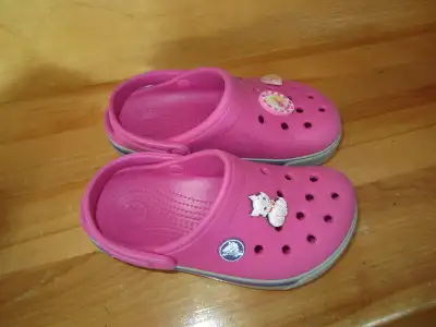 Crocs gr. 10-11 pour fille, View more
