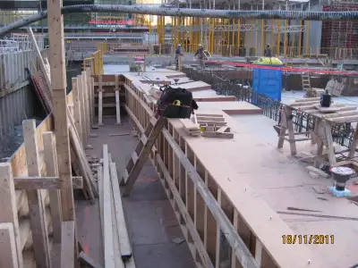 Formwork carpenter 25y experience (WANT side work for weekends), View more