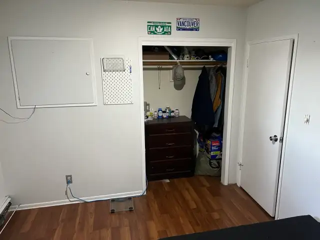 Bright Furnished Room for Rent in Port Coquitlam – $850 in Long Term Rentals in Tricities/Pitt/Maple - Image 3