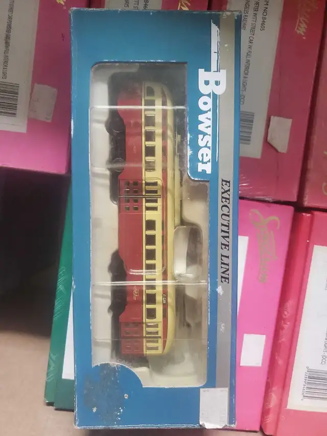Bowser Executive Line Train in Toys & Games in Edmonton - Image 2