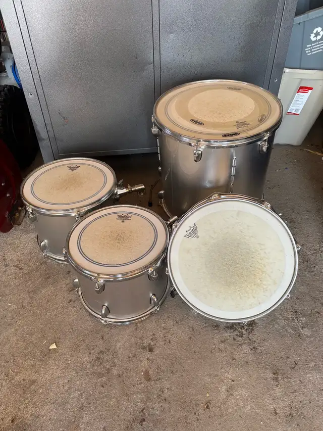 drum set TRAK in Drums & Percussion in Barrie - Image 3