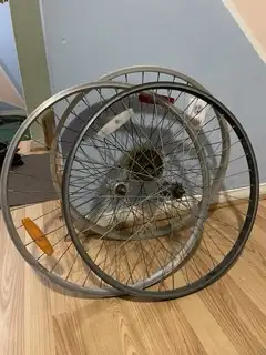 Bicycle Front and back Wheel Rim 26" in Frames & Parts in Markham / York Region - Image 2