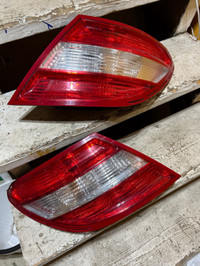 2011 Mercedes Benz C300 taillights Left & Right