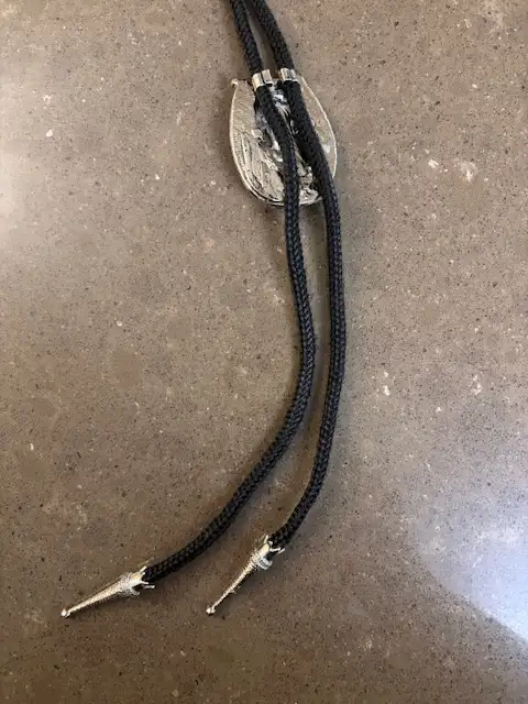 Unique Western Jewelry Silver Bolo Tie Unisex NEW in Costumes in Barrie - Image 4