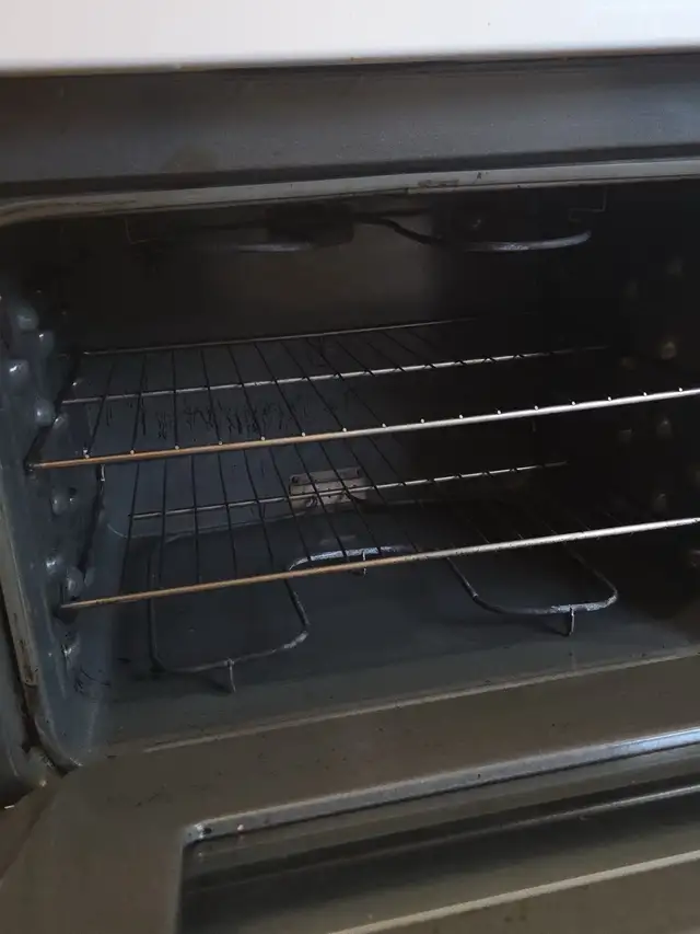 Oven- White574233020078510083