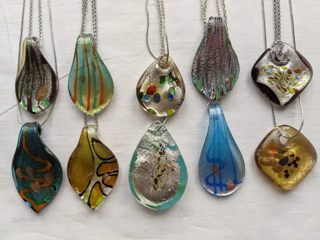 Murano Glass Pendants on Leather or Silver Chains $7 to $24 in Jewellery & Watches in Oakville / Halton Region - Image 2