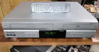 PANASONIC PV-D4743S-K COMBO VCR VHS DVD VIDEO PLAYER WITH REMOTE