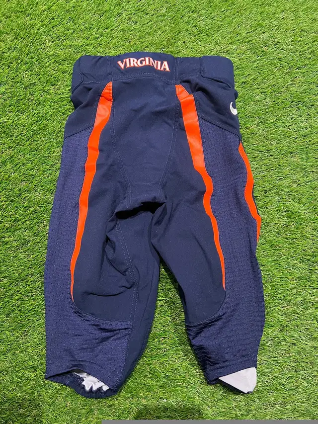 Game Worn Virginia Cavaliers NCAA Football Pants in Arts & Collectibles in City of Toronto - Image 3