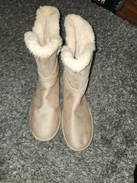 Ladies Winter Uggs