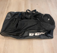 Like New Wheeled CCM 270 Hockey Bag