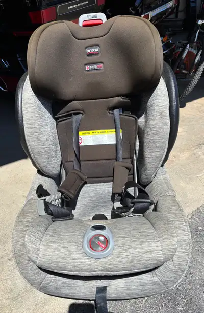 Child’s car seat Fair condition I believe the car seat has expired