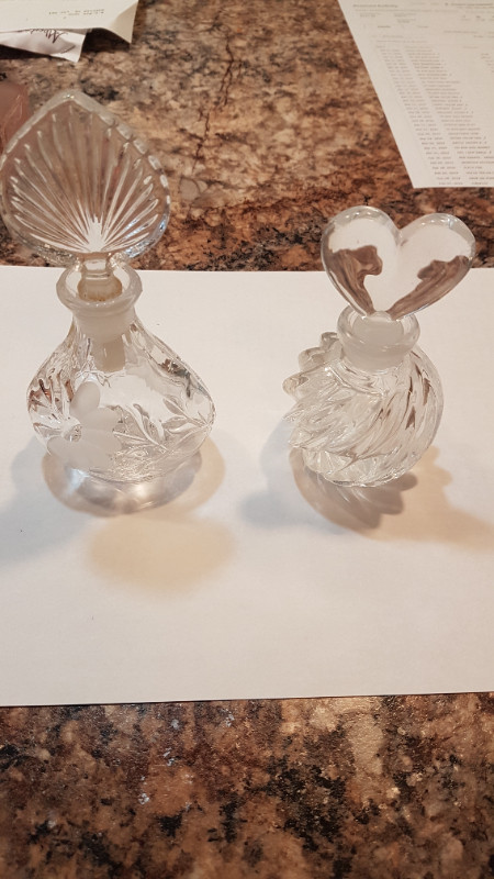 perfume bottles in Arts & Collectibles in Penticton - Image 3
