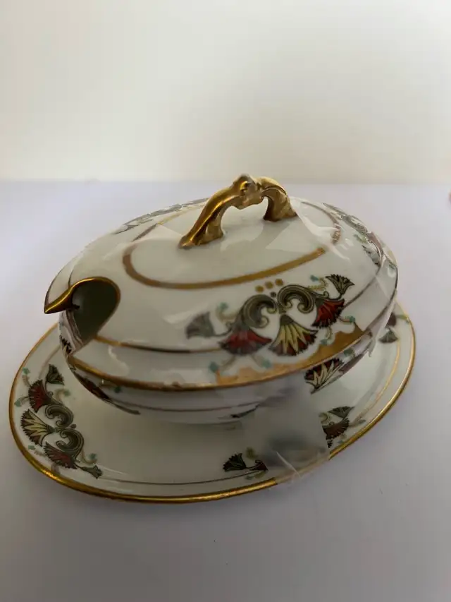 Blakeman & Henderson Dish65565394046083120