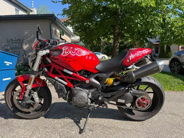 Ducati Monster in Sport Bikes in Barrie - Image 7