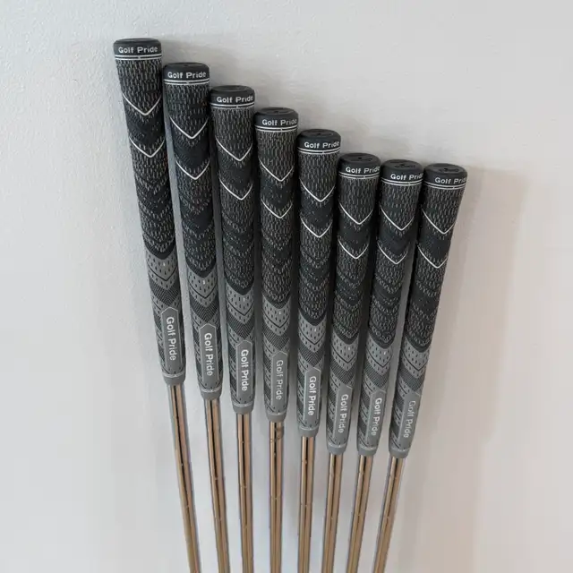 TaylorMade TP CB 4-PW,AW Stiff RH in Golf in Guelph - Image 6