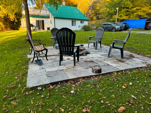 Beautiful cottage in Muskoka, overlooking a quiet bay in Ontario in Canada - Image 15