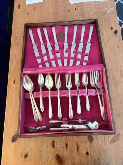 Vintage Oneida Flatware set with chest, View more