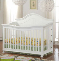 Jessie crib - white or grey avail - floor model - 280