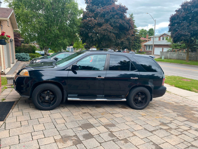 2004 mdx for s ale. in Cars & Trucks in Markham / York Region - Image 2