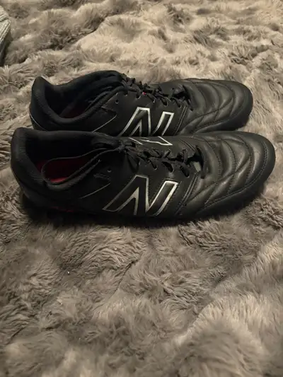 Soccer Cleats New Balance Men Size 11.5, View more