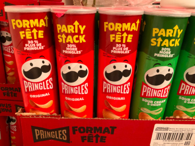 Pringles stax chips, party size, Original or Sour Cream & Onion in Toys & Games in City of Toronto - Image 2