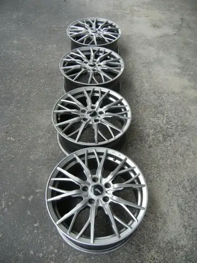 HYUNDAI,KIA,MAZDA,HONDA 4 MAGS 17 PO 5 X 114.3