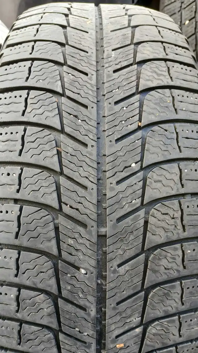 Two 185/55R16 + one 205/55R16 winter tires in Tires & Rims in West Island - Image 3