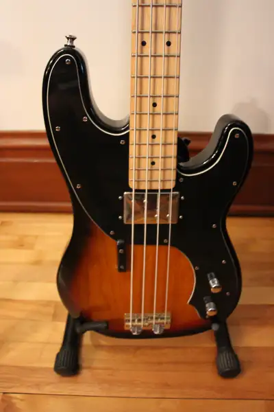 Fender Squier Precision Telecaster Bass, View more