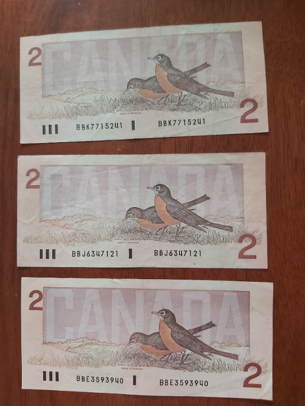 Set of 7 B of C 1986 $2 Bills Thiessen Crow Large B's Small B's in Arts & Collectibles in Saint John - Image 3