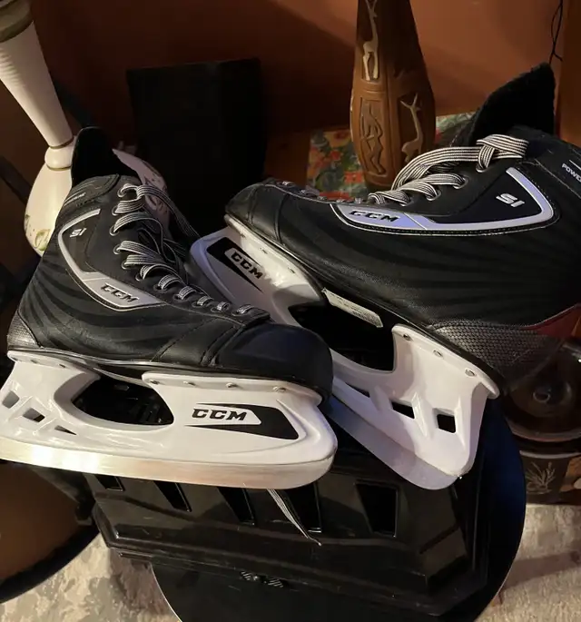 Men’s Skates in Skates & Blades in Kitchener / Waterloo - Image 4