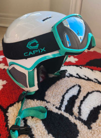 Capix kids helmet xs ski / snowboarding 
