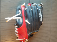 Youth size Rawlings Baseball glove right handed