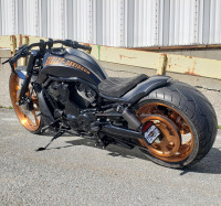 Harley-Davidson V-Road night custom.