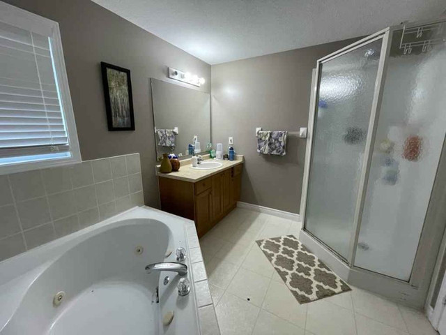******SHORT TERM RENTAL****Beautiful House for Rent in WATERL00 in Short Term Rentals in Kitchener / Waterloo - Image 3