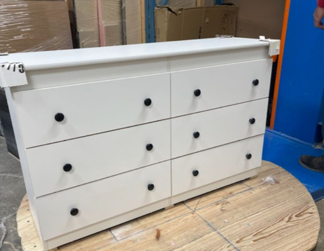 premium dresser for sale in Dressers & Wardrobes in Mississauga / Peel Region - Image 2