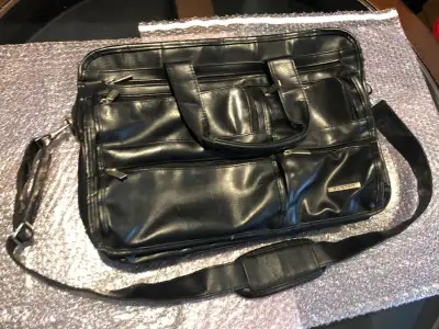 Buxton Executive Laptop Work Bag Portfolio Black leather, View more